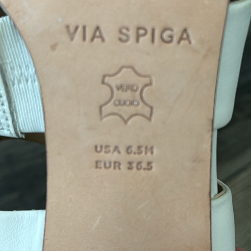 VIA SPIGA, size 7 white leather heeled sandals. - Picture 4 of 5